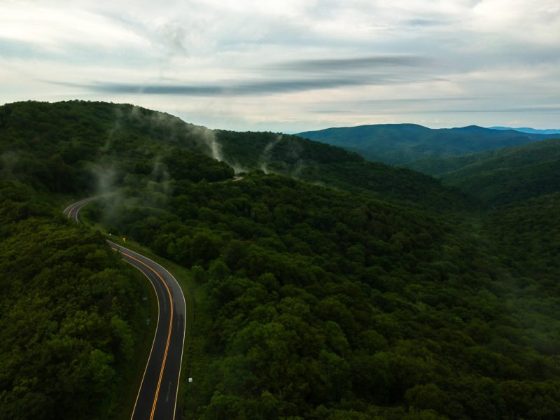 aerial view of Cherohala Skyway