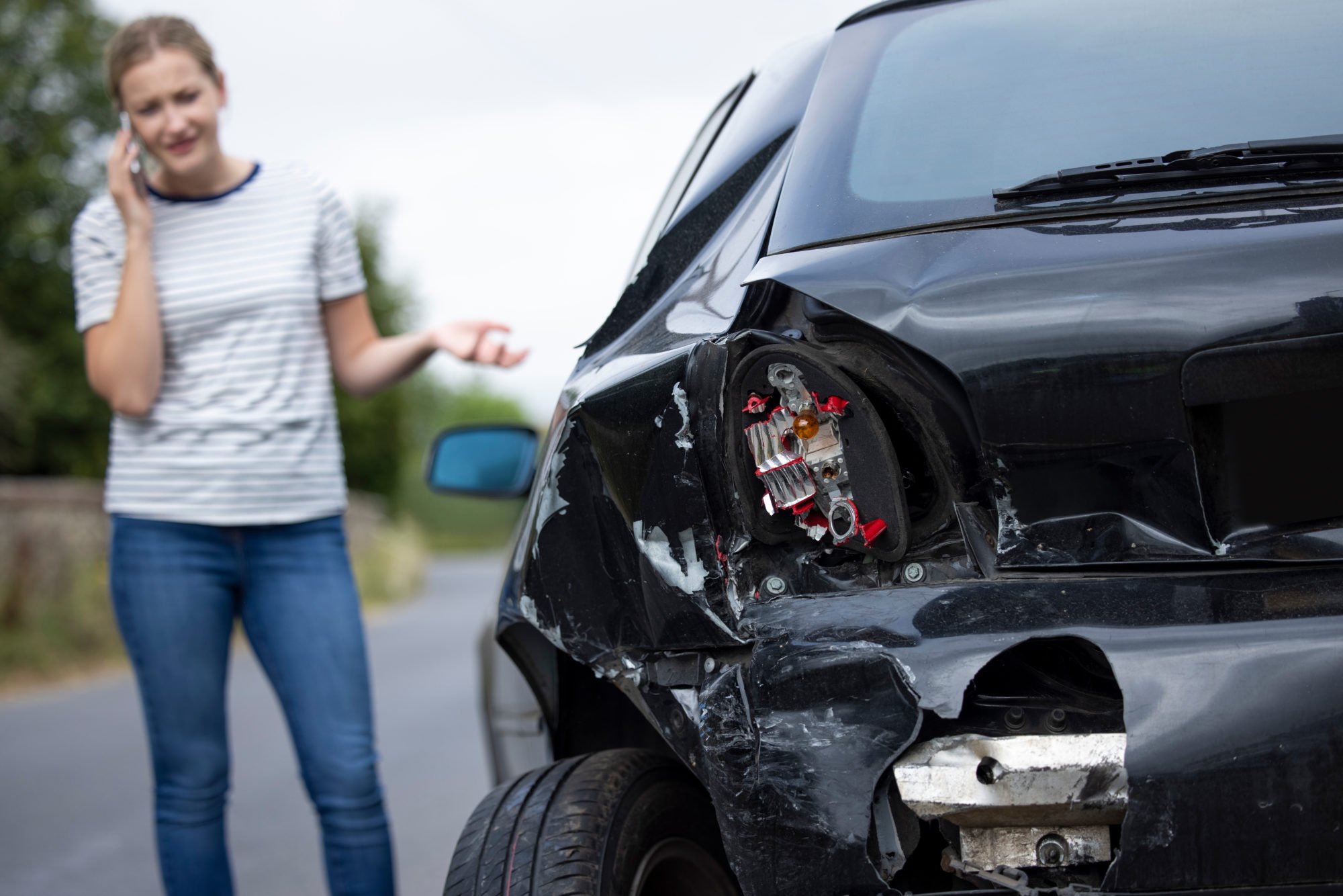 a woman calling an attorney after a car accident near Nashville, TN